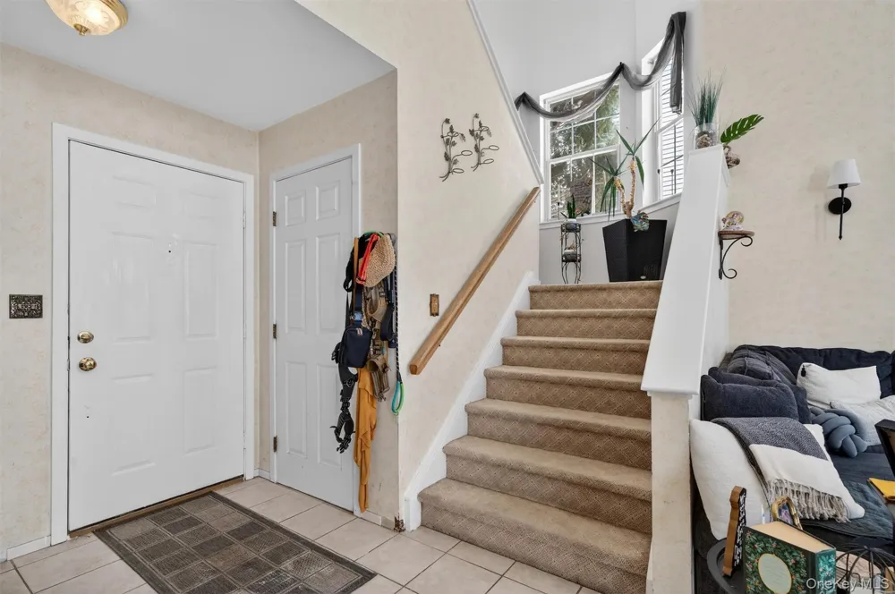 25 Woodfield Drive Washingtonville, NY 10992