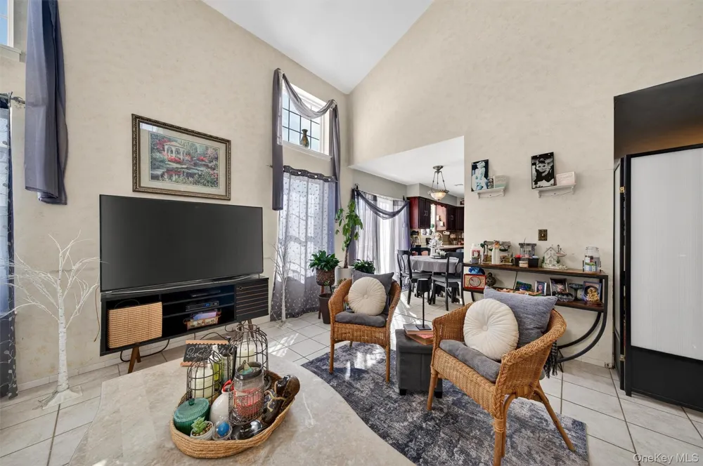 25 Woodfield Drive Washingtonville, NY 10992