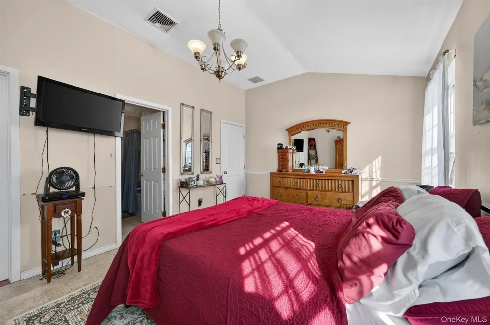 25 Woodfield Drive Washingtonville, NY 10992