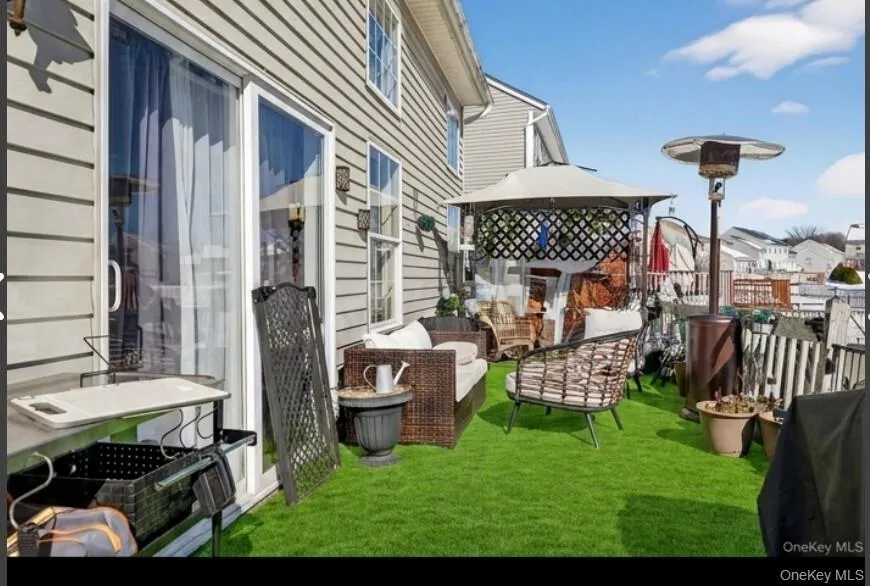 25 Woodfield Drive Washingtonville, NY 10992