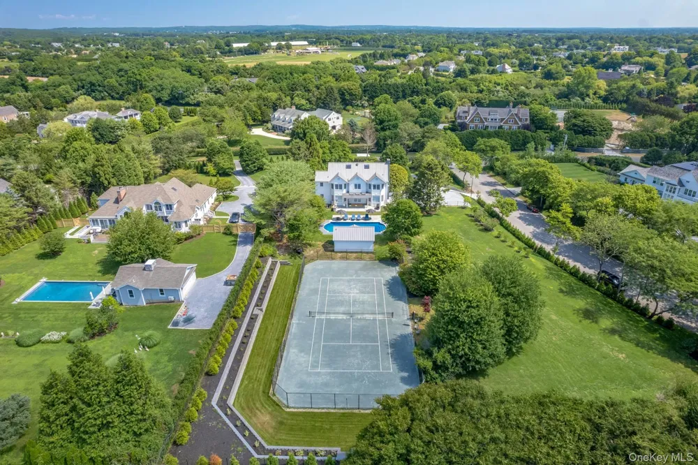 131 Flying Point Road Southampton, NY 11968