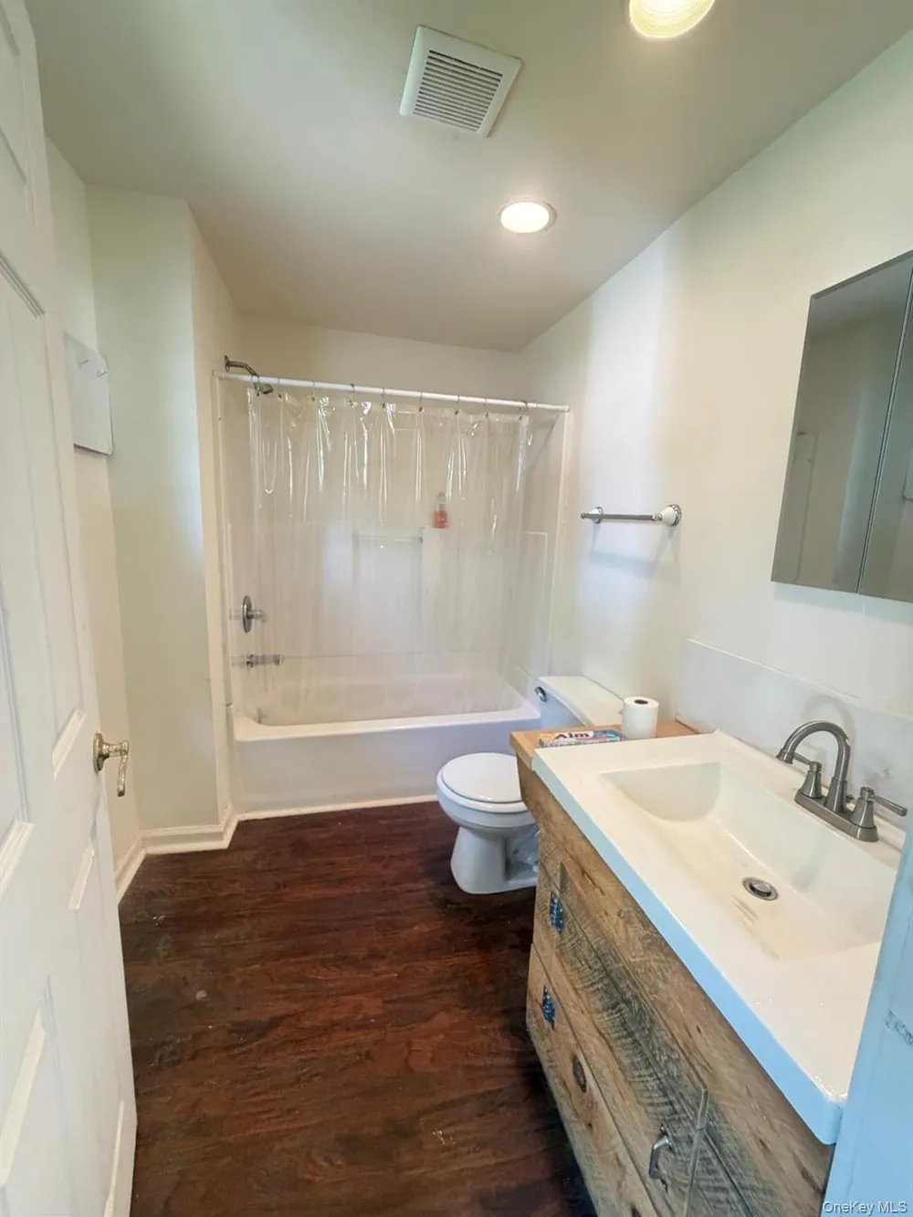 35 Starr Avenue Monticello, NY 12701