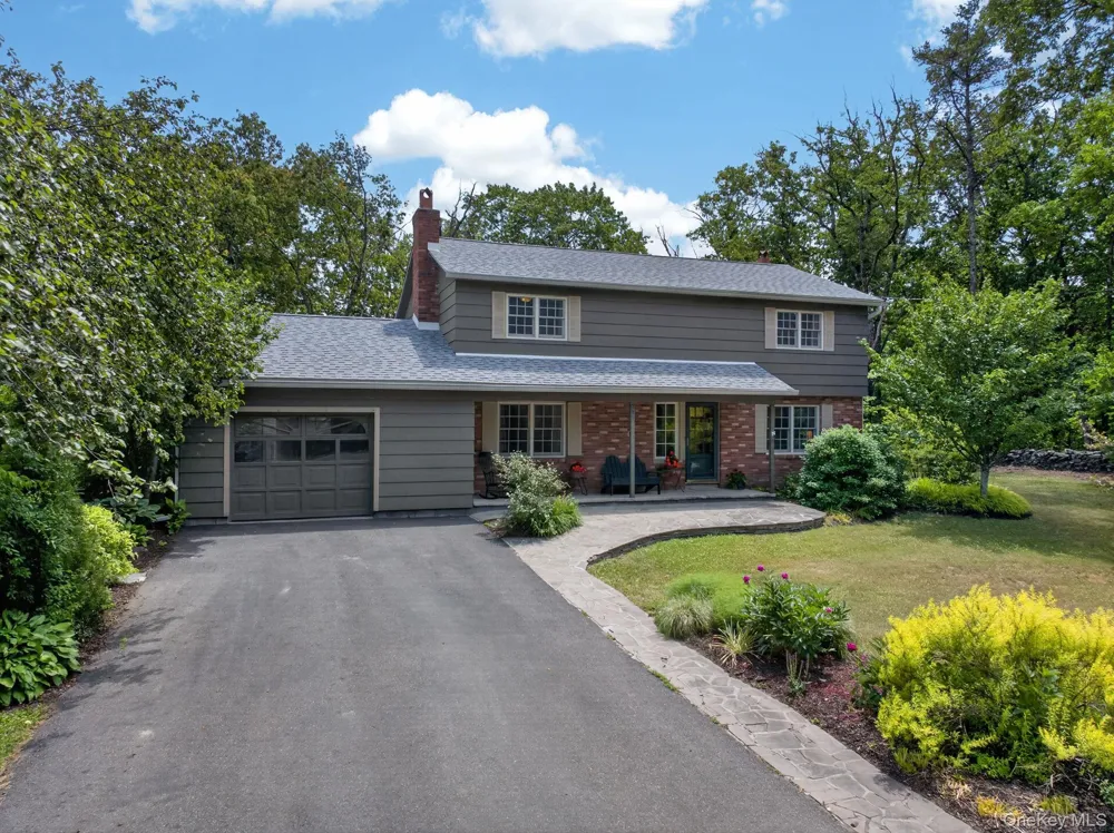 285 Morgan Hill Road Hurley, NY 12443