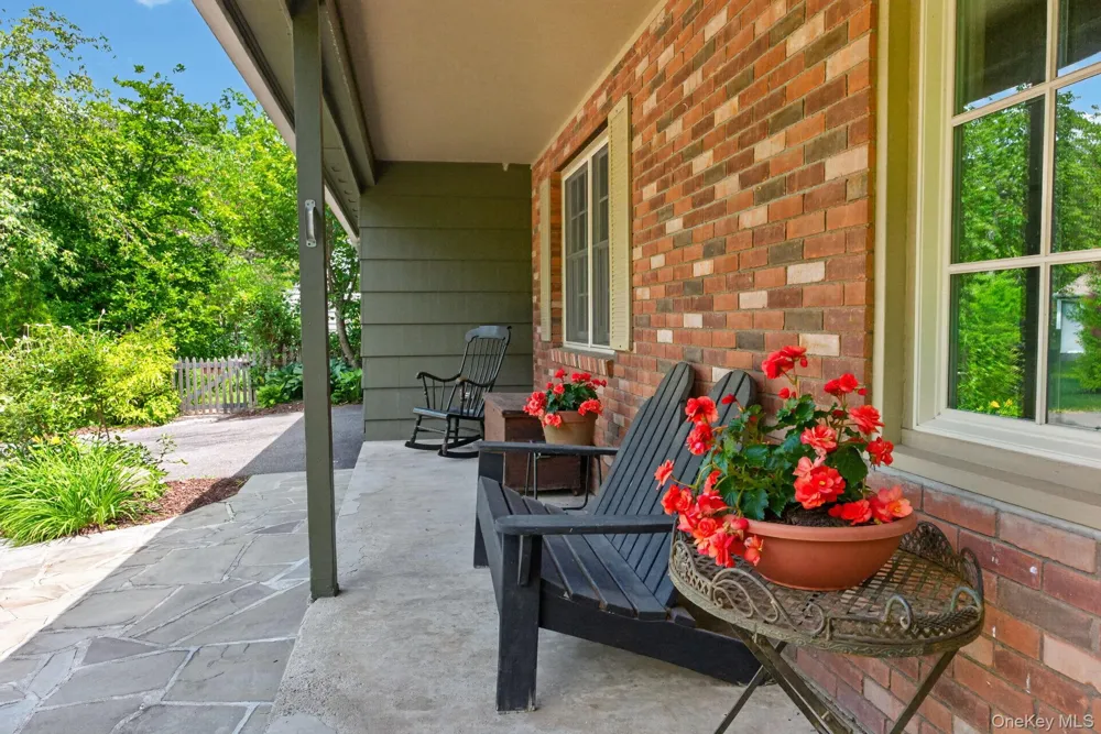 285 Morgan Hill Road Hurley, NY 12443