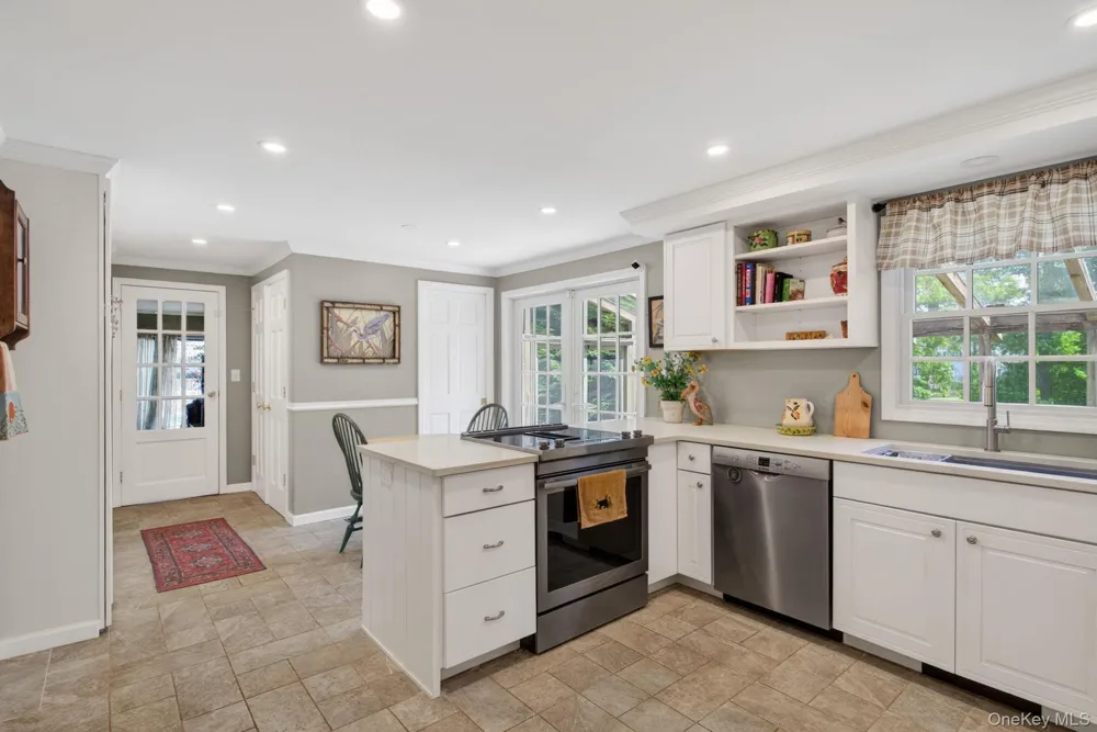 285 Morgan Hill Road Hurley, NY 12443