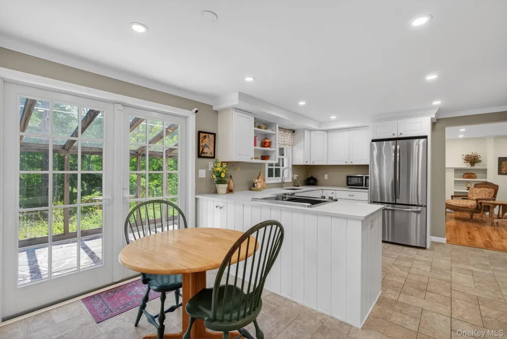 285 Morgan Hill Road Hurley, NY 12443