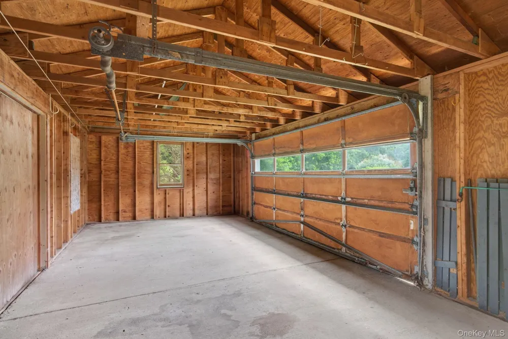 285 Morgan Hill Road Hurley, NY 12443