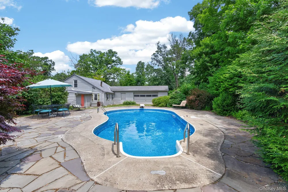 285 Morgan Hill Road Hurley, NY 12443