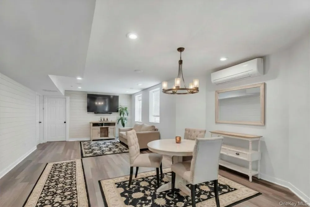 52 Elmhurst Avenue Medford, NY 11763