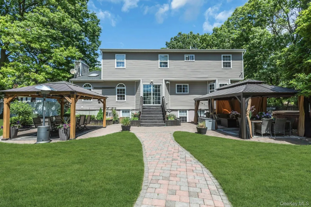 52 Elmhurst Avenue Medford, NY 11763