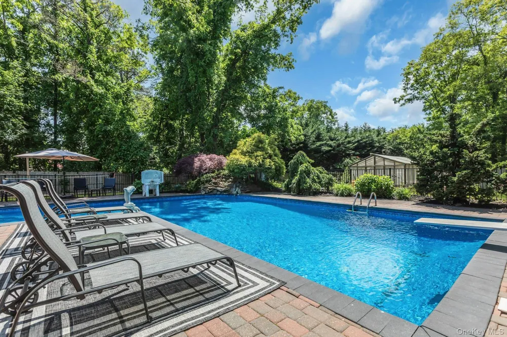 52 Elmhurst Avenue Medford, NY 11763