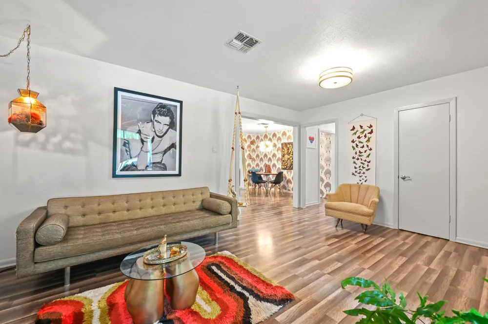 807 Campbell Street Lockhart, TX 78644