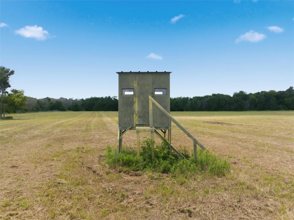Lcr 382 Groesbeck, TX 76642