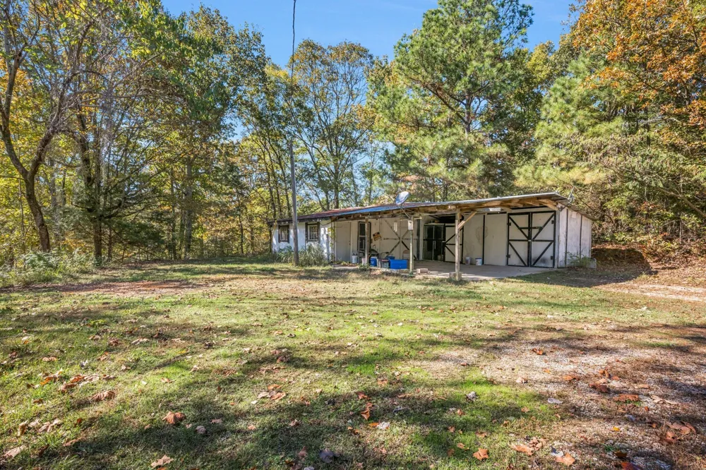 1865 Clydeton Rd Waverly, TN 37185