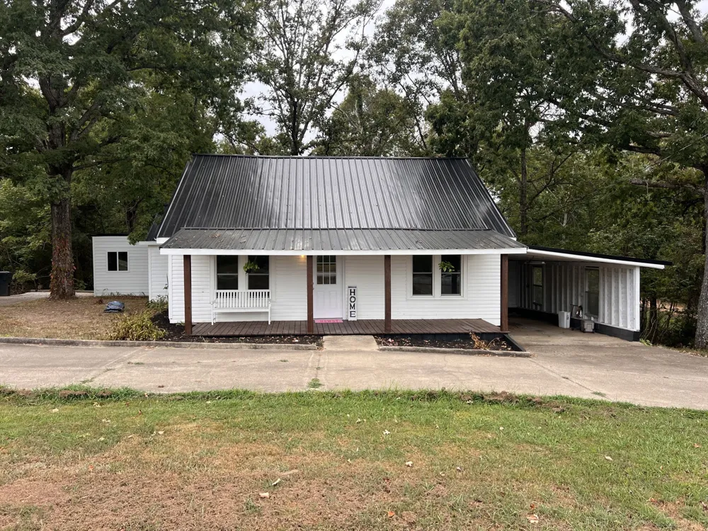 1865 Clydeton Rd Waverly, TN 37185
