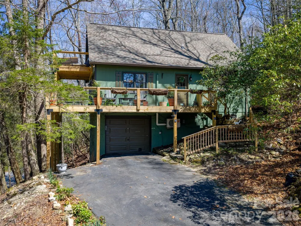31 Elseetos Drive Brevard, NC 28712