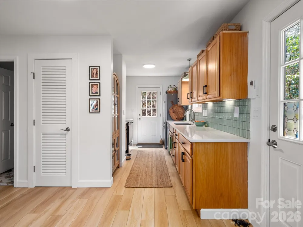 31 Elseetos Drive Brevard, NC 28712