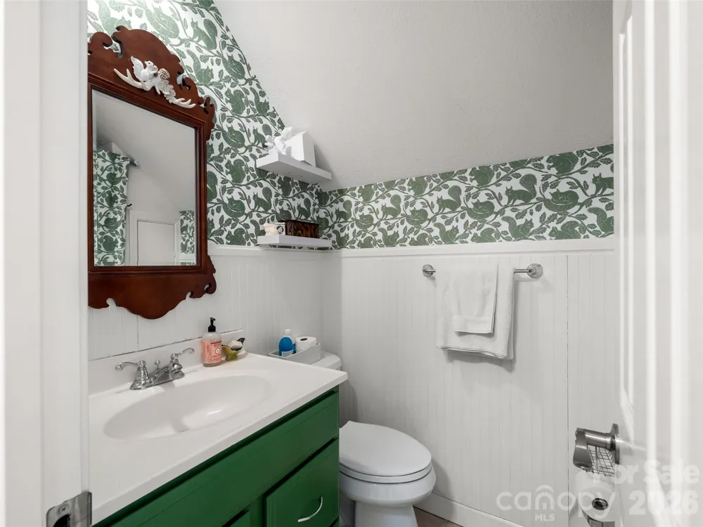 31 Elseetos Drive Brevard, NC 28712