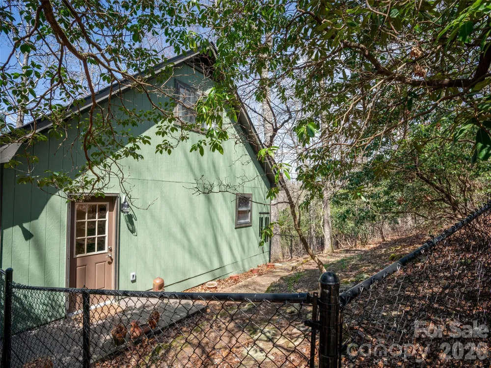 31 Elseetos Drive Brevard, NC 28712