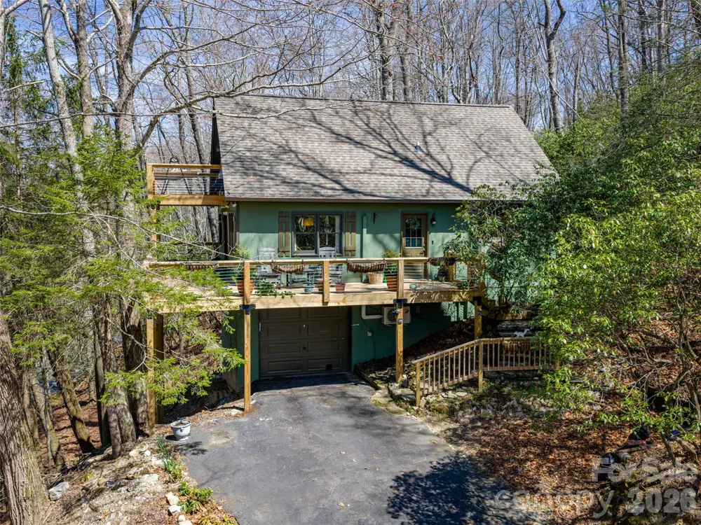 31 Elseetos Drive Brevard, NC 28712