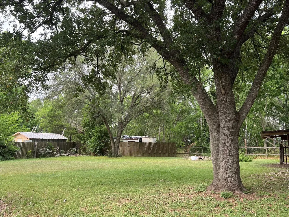 502 N Liberty Street El Campo, TX 77437