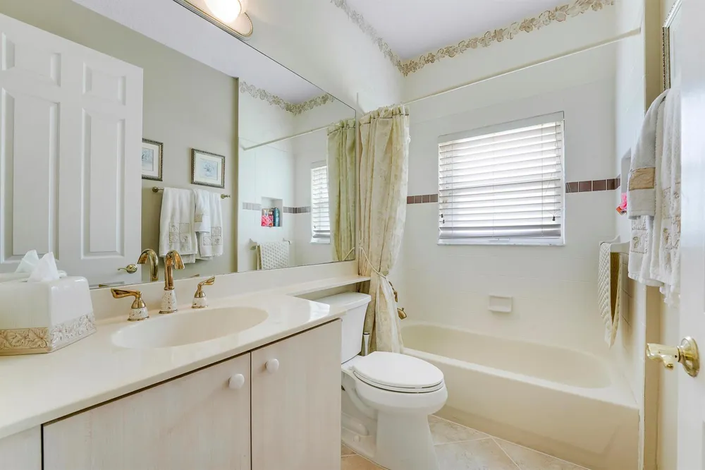 6554 Pavone Street Lake Worth, FL 33467