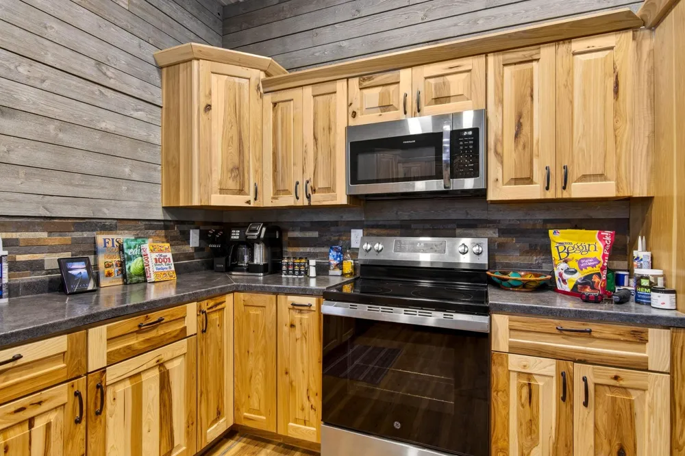 11775 Country Acres Drive Grant Township, MI 49643