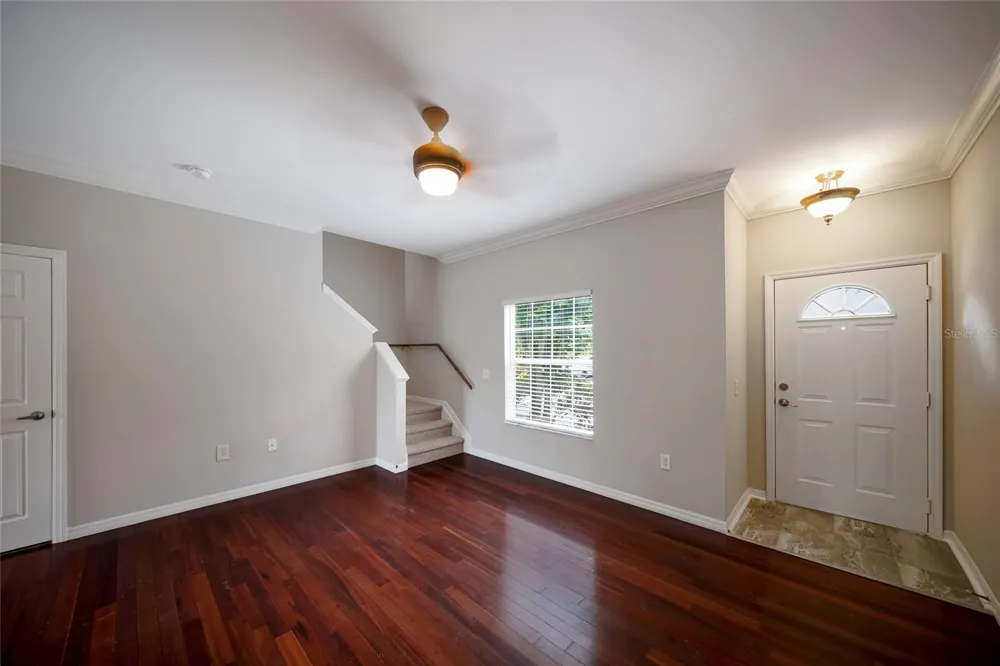 7633 PLANTATION CIRCLE #7633 University Park, FL 34201