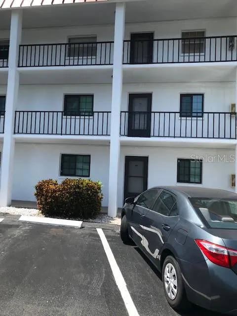 10530 77TH TERRACE #323