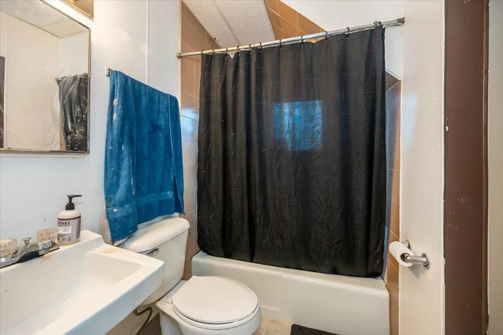 1028 Banks Avenue Superior, WI 54880