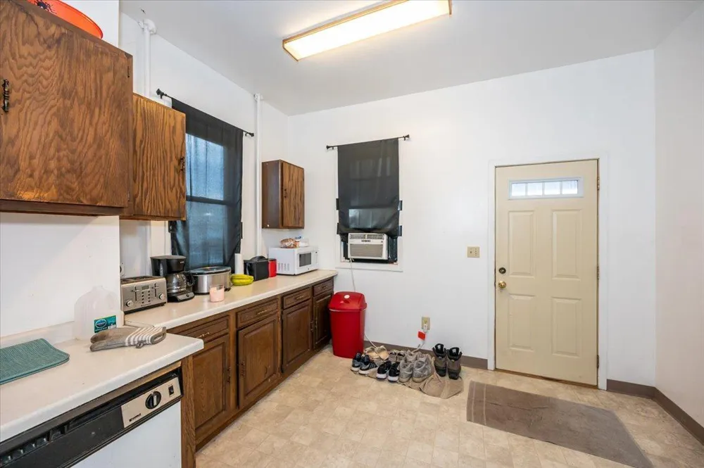 1028 Banks Avenue Superior, WI 54880
