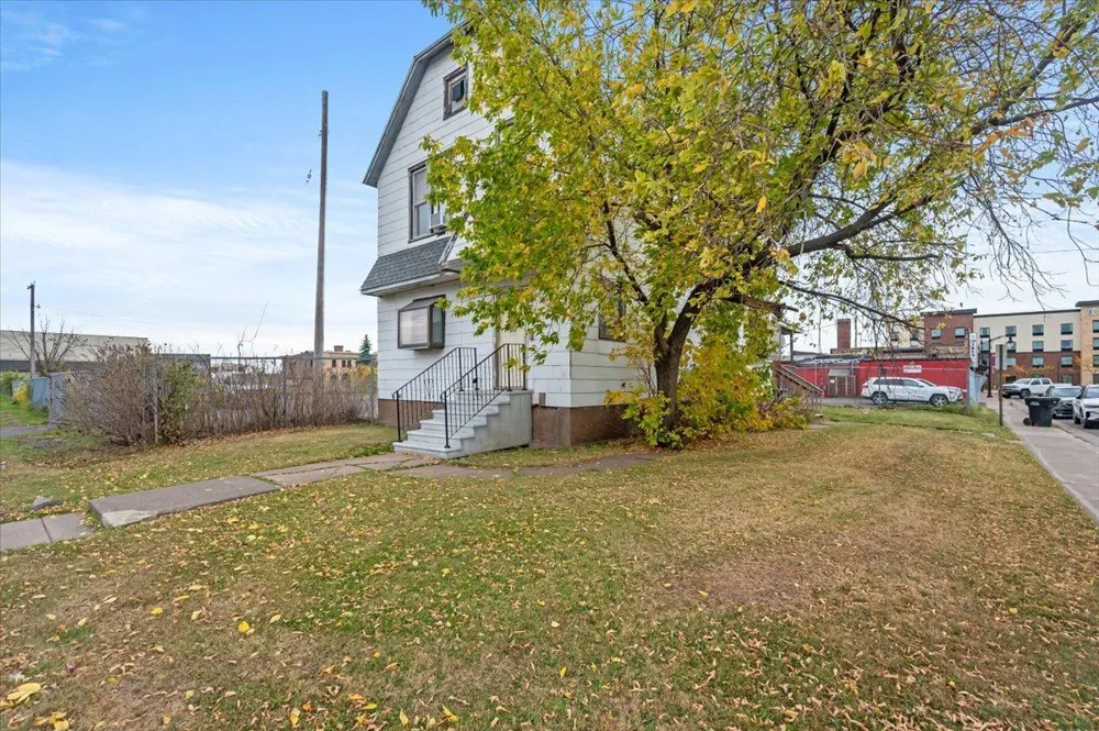 1028 Banks Avenue Superior, WI 54880