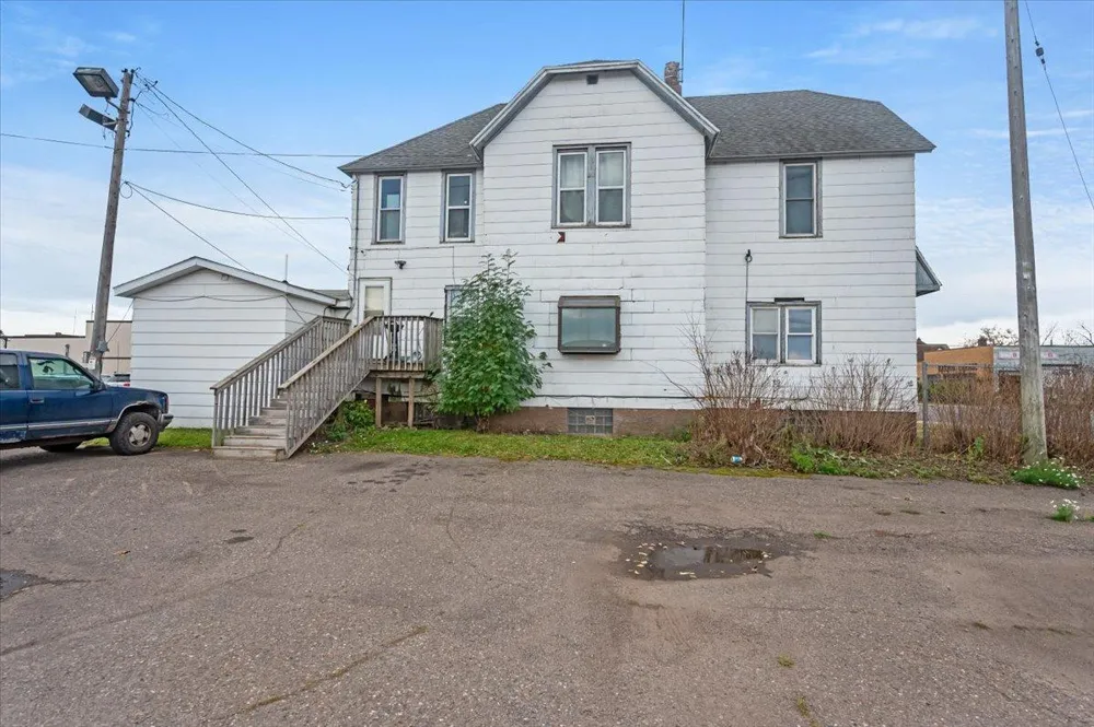 1028 Banks Avenue Superior, WI 54880