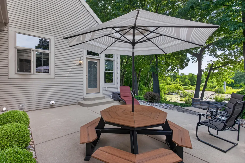 4215 Aspen Way Jackson, MI 49201