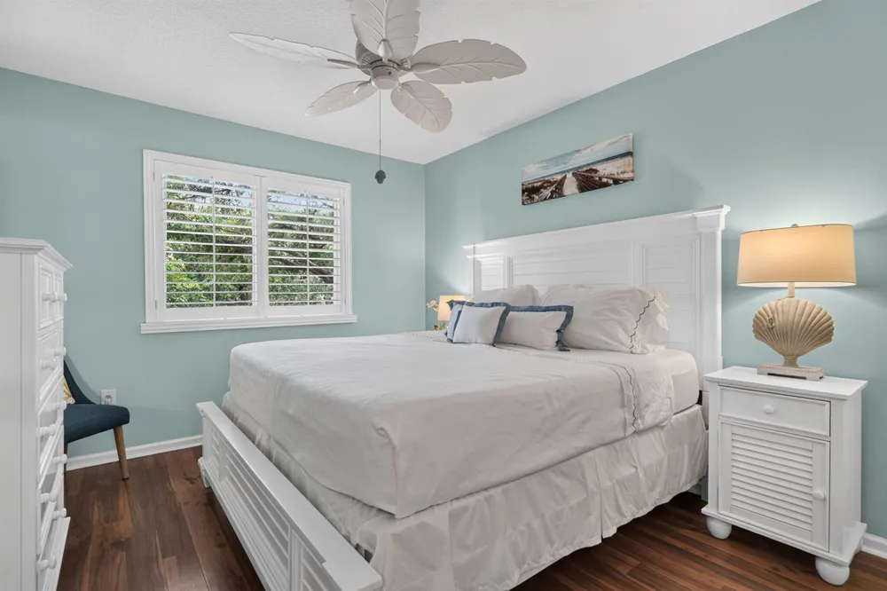 236 Village Boulevard Tequesta, FL 33469