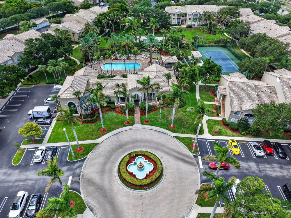 236 Village Boulevard Tequesta, FL 33469
