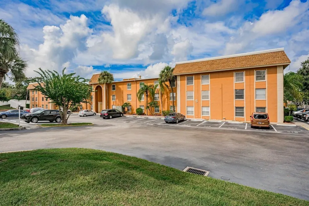 12760 INDIAN ROCKS ROAD #570 Largo, FL 33774