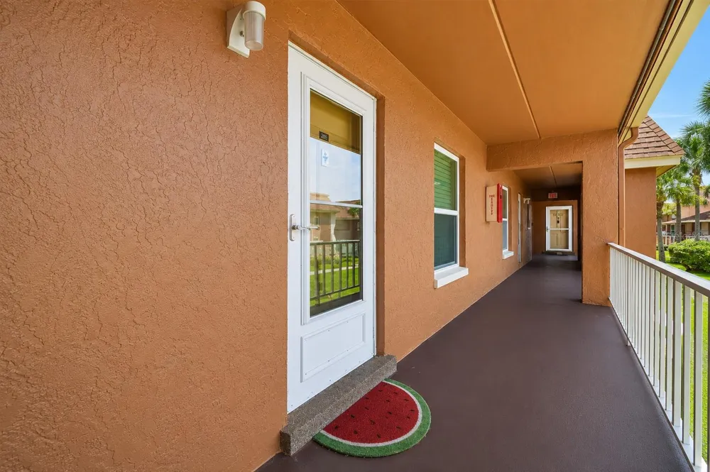 12760 INDIAN ROCKS ROAD #570 Largo, FL 33774