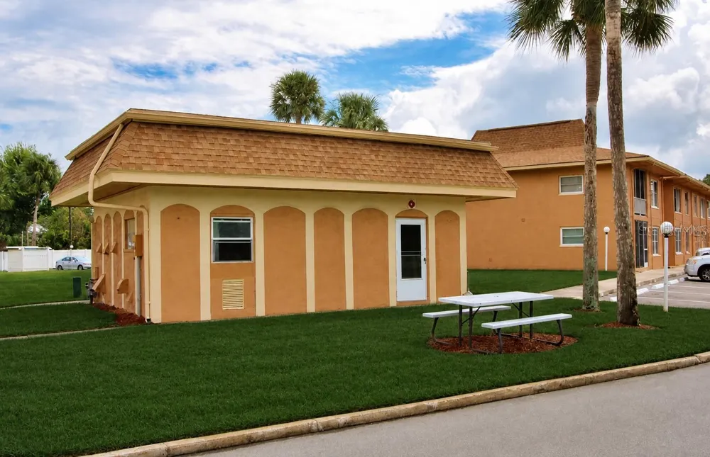 12760 INDIAN ROCKS ROAD #570 Largo, FL 33774