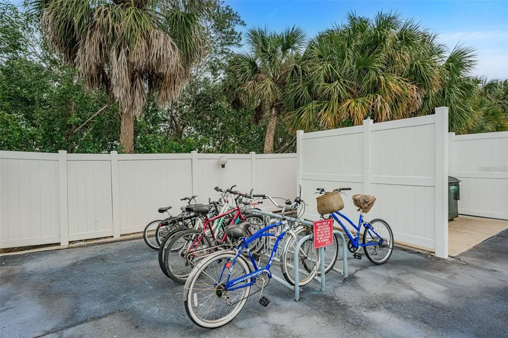 12760 INDIAN ROCKS ROAD #570 Largo, FL 33774