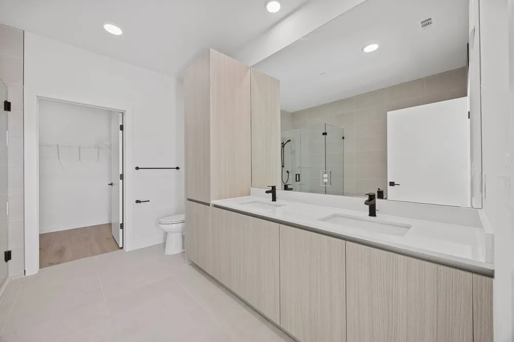 2209 S 1st Street #237 Austin, TX 78704