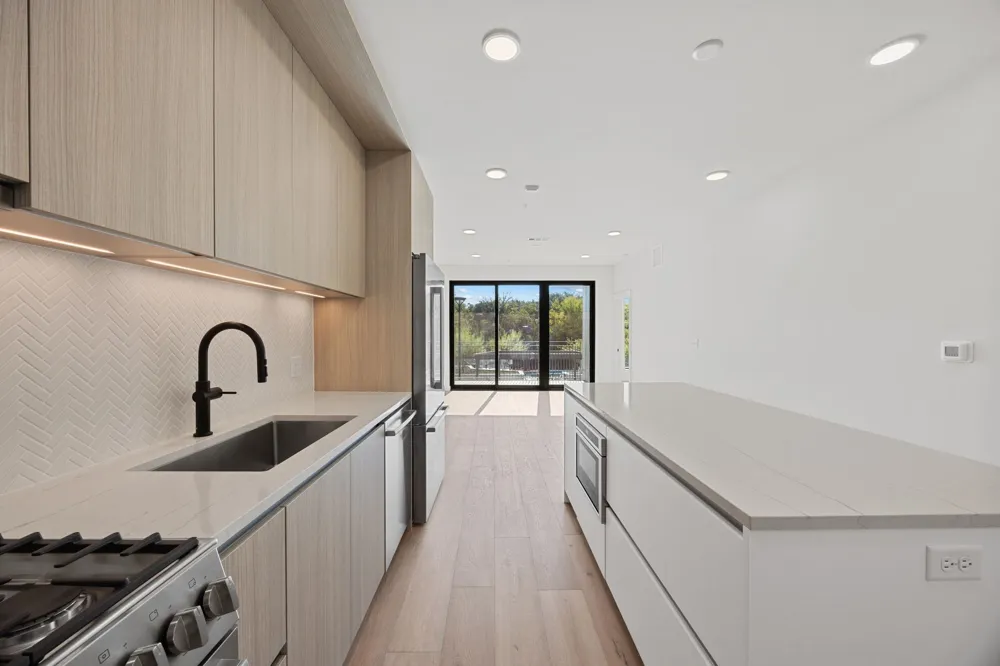 2209 S 1st Street #237 Austin, TX 78704