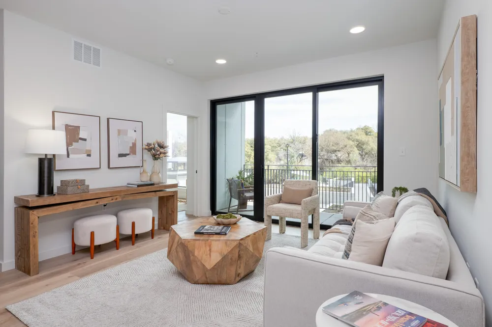 2209 S 1st Street #237 Austin, TX 78704