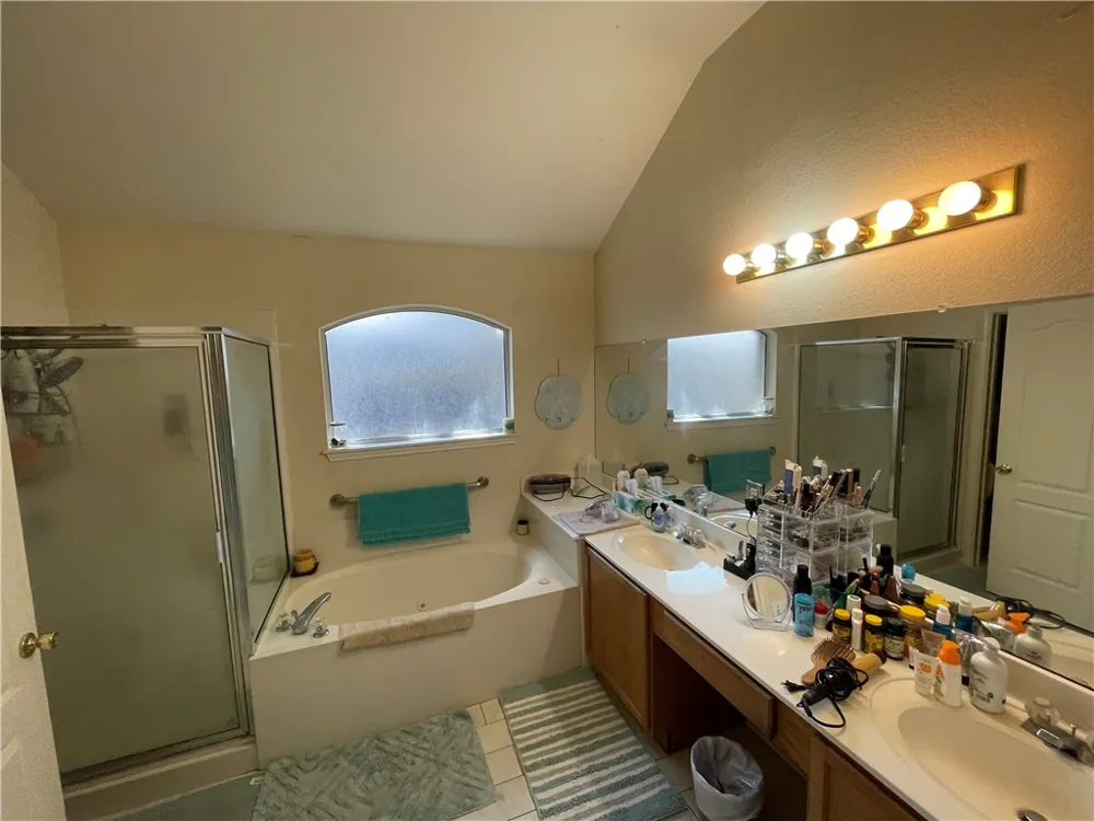 10309 Broomflower Drive Austin, TX 78739