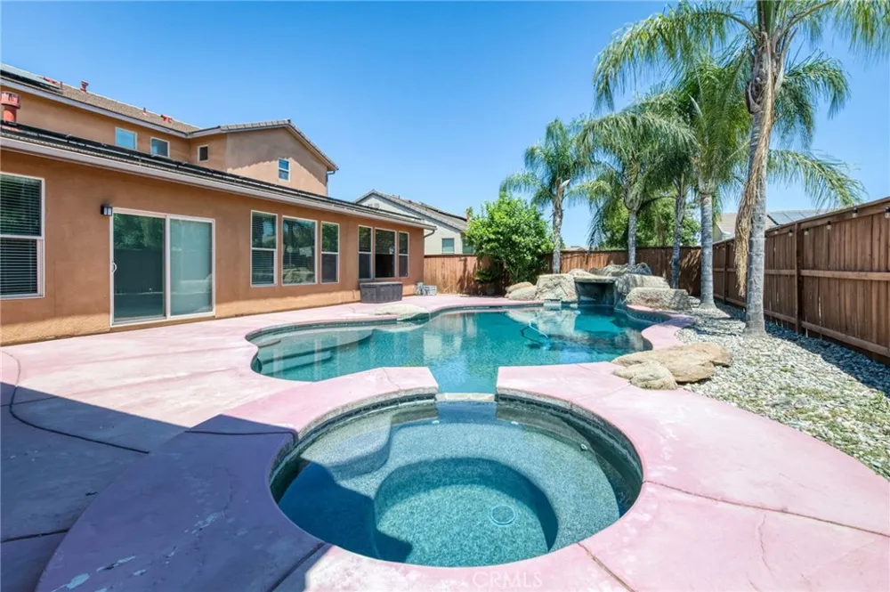 5797 W Indianapolis Fresno, CA 93722
