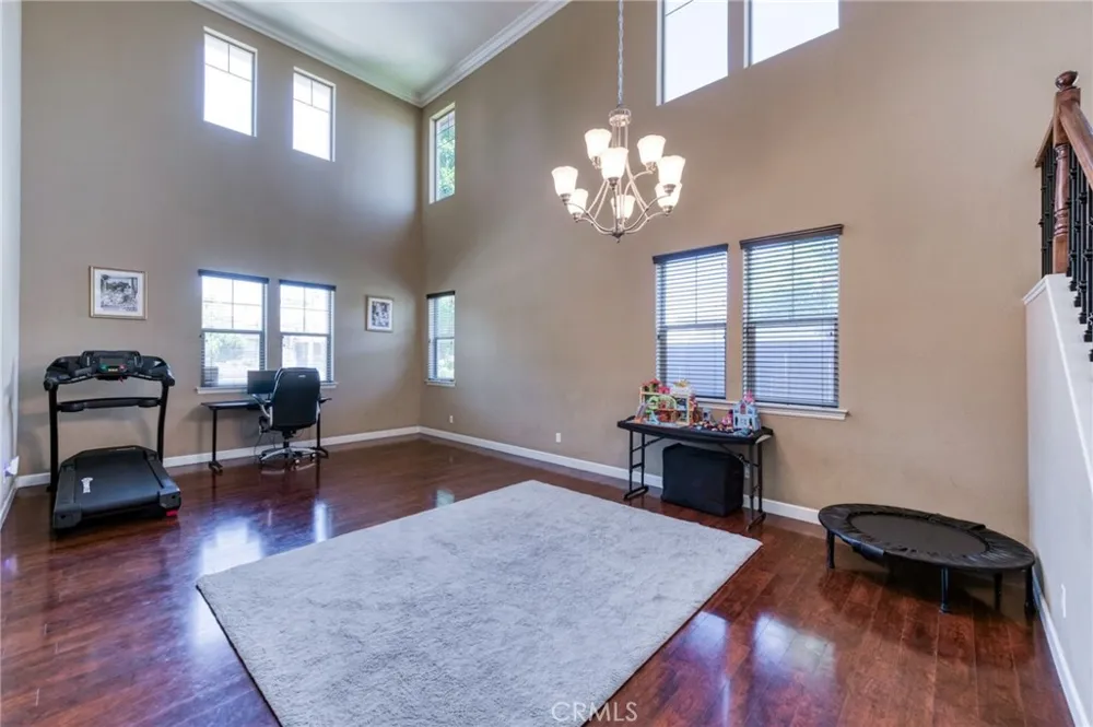 5797 W Indianapolis Fresno, CA 93722