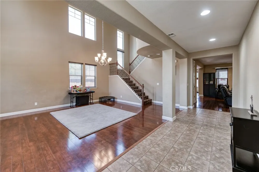 5797 W Indianapolis Fresno, CA 93722