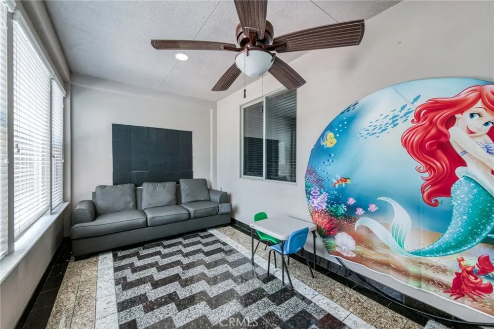 5797 W Indianapolis Fresno, CA 93722
