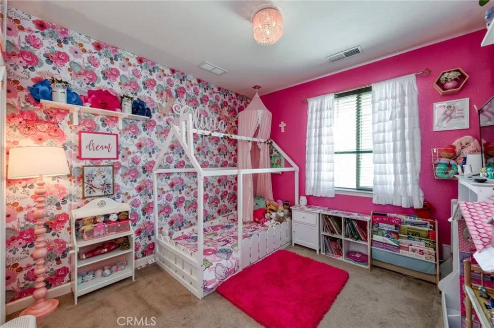 5797 W Indianapolis Fresno, CA 93722