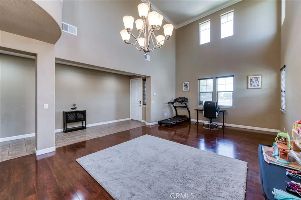 5797 W Indianapolis Fresno, CA 93722